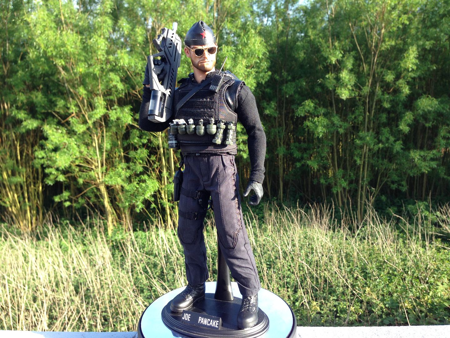 Light SMG — polycount